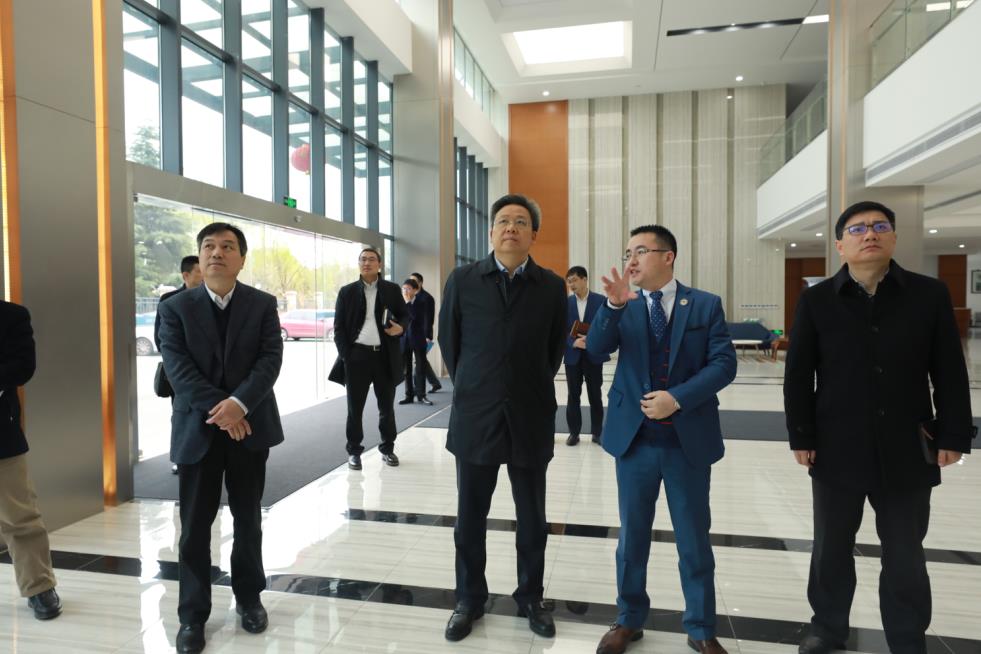 蘇州高新區黨工委書記、區長吳新明書記、王牟、黃鋒主任一行調研通錦